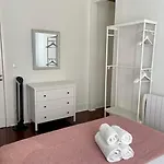 2 Bdrms Near Lx Factory Free Parking * Лиссабон