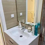 2 Bdrms Near Lx Factory Free Parking Apartament